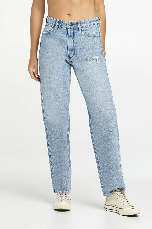 WRANGLER FRANCES STRAIGHT JEAN - NEVER NEVER