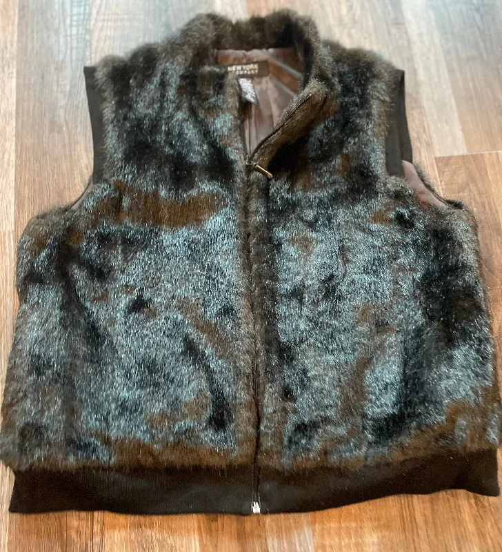 New York & Company Black & Brown Fur Vest Women’s size XLarge Pullover Hoodie Sweatshirt