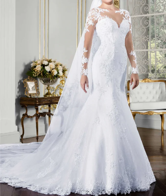 Long Sleeve Mermaid Wedding Dress Bridal Gowns with Lace Appliques Sleek Wedding Dress