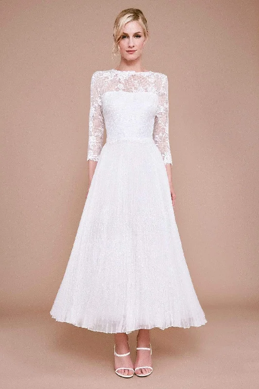 Tadashi Shoji - Bateau Keats Lace Tulle Tea-Length Dress - 1 pc Ivory In Size 2 Available Classic Bridal Dress