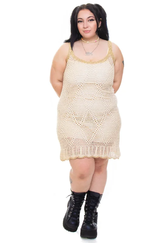 SOLD! Plus size unclassified dresses