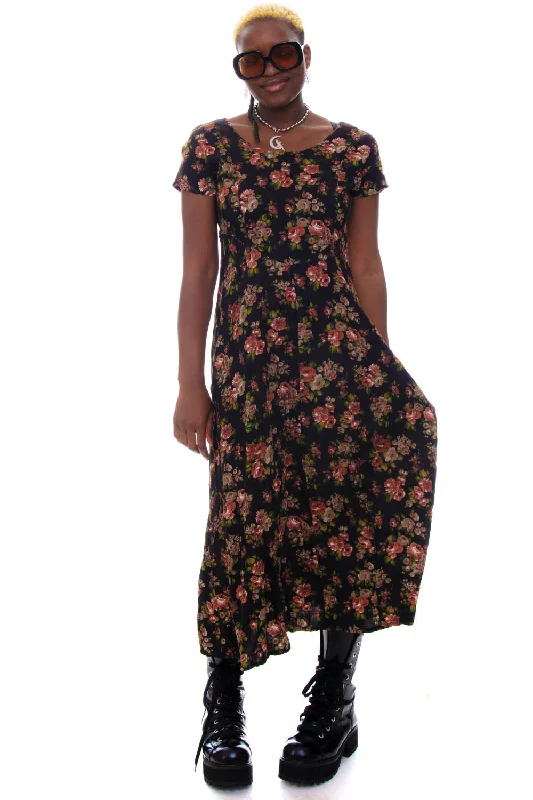 SOLD! Flowy unclassified dresses