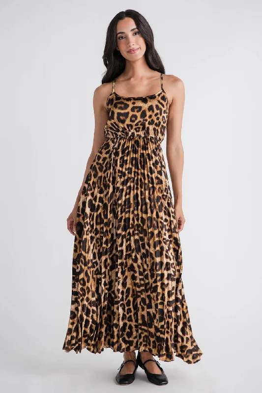 Miou Muse Leopard Print Pleated Dress Lightweight unclassified dresses